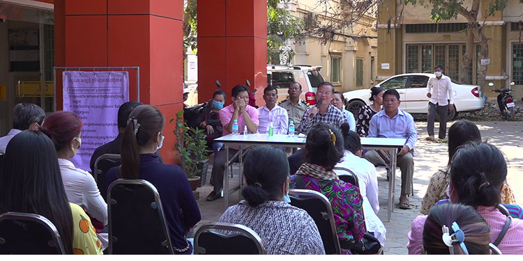 នាយកដ្ឋានប្រយុទ្ធនឹងជំងឺឆ្លង រៀបចំកម្មវិធីអប់រំសុខភាពអំពីជំងឺកូវីត១៩ ក្នុងក្រុងសៀមរាប ដើម្បីកាត់បន្ថយការភ័យខ្លាចហួសហេតុ