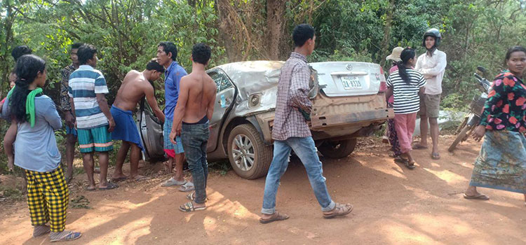 អ្នកបើកបររថយន្តបាឡែនស្លាប់ម្នាក់ រីឯអ្នកបើកគោយន្តកន្ត្រៃ បើករត់គេចខ្លួនបាត់