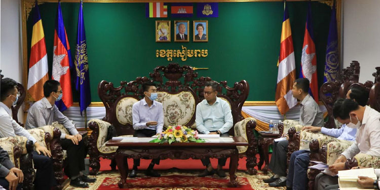 ក្រុមហ៊ុនចិនចំនួន២ បង្ហាញពីការសិក្សាគម្រោងលើវិស័យហេដ្ឋារចនាសម្ព័ន្ធ ជូនដល់អភិបាលខេត្តសៀមរាប