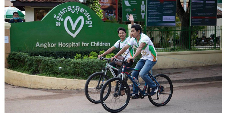 ព្រឹត្តិការណ៍ជិះកង់រៃអង្គាសសប្បុរសធម៌ ដើម្បីរកថវិកាជួយដល់មន្ទីរពេទ្យមួយចំនួន ដែលកំពុងជួបវិបត្តិហិរញ្ញវត្ថុ ក្នុងវិបត្ដិជំងឺកូវីដ- ១៩ នៅខេត្តសៀមរាប