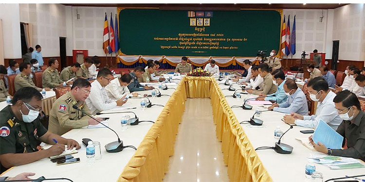 រដ្ឋបាលព្រៃឈើនិងរដ្ឋបាលខេត្តសៀមរាប បើកកិច្ចប្រជុំពិភាក្សារួមគ្នា ដើម្បីទប់ស្កាត់ លុបបំបាត់ និងបង្ក្រាបការកាប់រាន ដុត ឈូសឆាយ និងហ៊ុព័ទ្ធដីព្រៃឈើ យកដីធ្វើកម្មសិទ្ធិក្នុងដែនសមត្ថកិច្ចគ្រប់គ្រងរបស់ក្រសួងកសិកម្ម រុក្ខាប្រមាញ់ និងនេសាទ