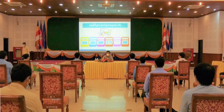 វគ្គបណ្តុះបណ្តាលចងក្រងបង្កើតកម្មវិធីគ្រប់គ្រងទិន្នន័យអ្នកដំណើរតាមដាននិងទប់ស្កាត់ ការរីករាលដាល នៃជម្ងឺកូវីដ-១៩ ក្នុងសហគមន៍