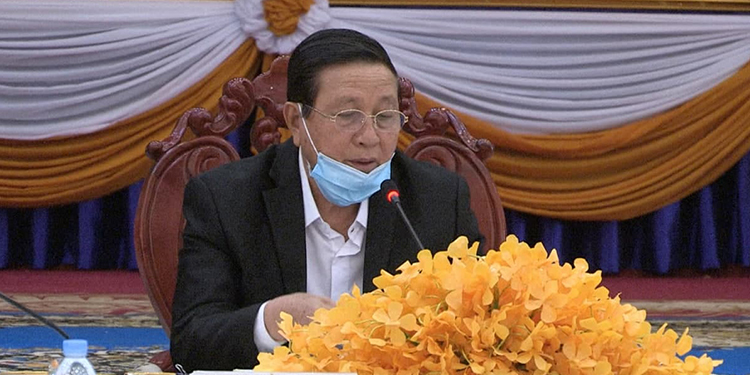 ប្រធានក្រុមប្រឹក្សាខេត្តសៀមរាប ជំរុញឲ្យមានការពង្រឹងការអនុវត្តវិធានការចាំបាច់នានា ដើម្បីទប់ស្កាត់ការឆ្លងរាលដាលជំងឺកូវីដ-១៩