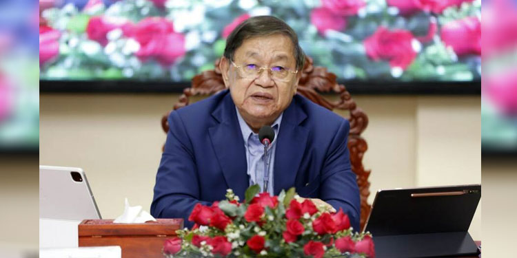 រដ្ឋមន្រ្តីក្រសួងព័ត៌មានបានបញ្ជាក់ថា អ្នកដែលបានចាក់វ៉ាក់សាំងហើយនៅតែឆ្លង គឺដោយសារមិនបានអនុវត្តន៏តាមការណែនាំរបស់ក្រសួងសុខាភិបាល អ្នកដែលបានចាក់វ៉ាក់សាំង ២ ដូសរួចតែបានឆ្លងកូវីដ ងាយស្រួលព្យាបាល តែងាយនឹងចម្លងទៅអ្នកដែលមិនទាន់បានចាក់វ៉ាក់សាំង