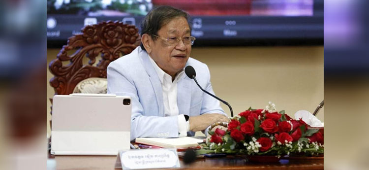 រដ្ឋមន្ត្រីក្រសួងព័ត៌មាន ស្នើគួរធ្វើការពិនិត្យមើលតើមានគេហទំព័រប៉ុន្មាន និងឈ្មោះអ្វីខ្លះ? ដែលបាននិយាយផ្សព្វផ្សាយព័ត៌មានក្លែងក្លាយអំពីអ្វី និងប៉ុន្មានដង? ដោយធ្វើការបូកសរុបរយ:ពេល ៣ខែម្តង