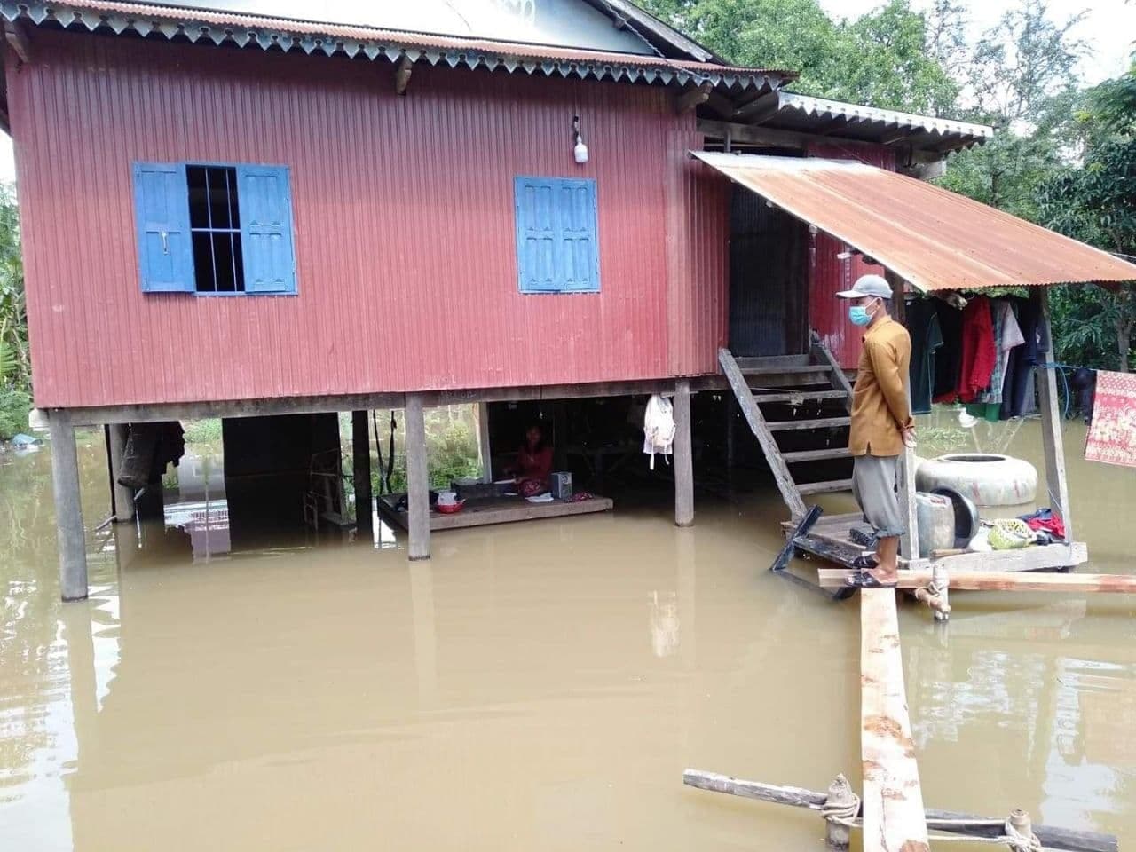 ឃុំមួយចំនួន នៃស្រុកចំនួន៥ ក្នុងខេត្តសៀមរាប បាននឹងកំពុងរងគ្រោះដោយសារជំនន់ទឹកភ្លៀង