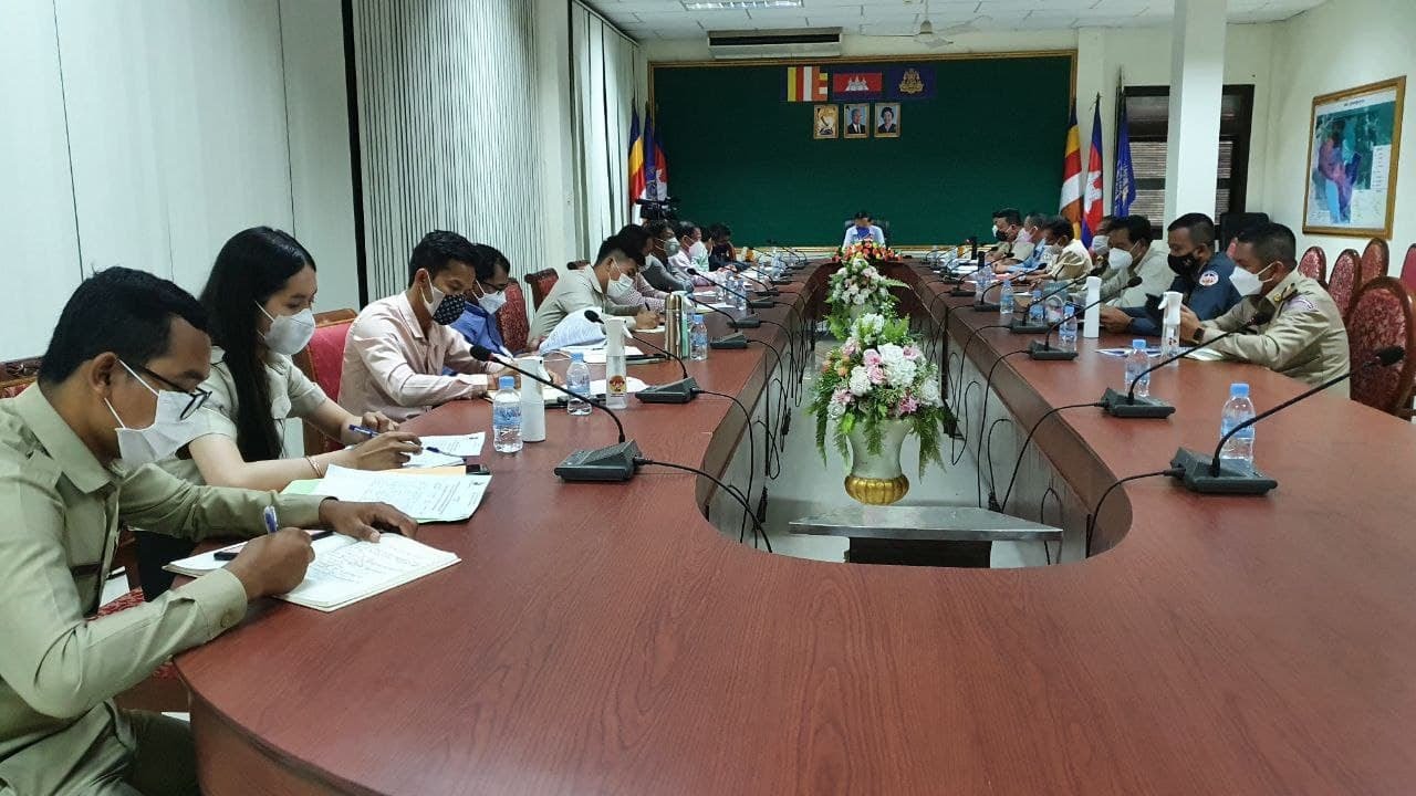 អាជ្ញាធរខេត្ដសៀមរាប បើកប្រជុំពិភាក្សារៀបចំសណ្ដាប់ធ្នាប់លើកំណាត់ផ្លូវ ៣៨ខ្សែ ក្នុងក្រុងសៀមរាប