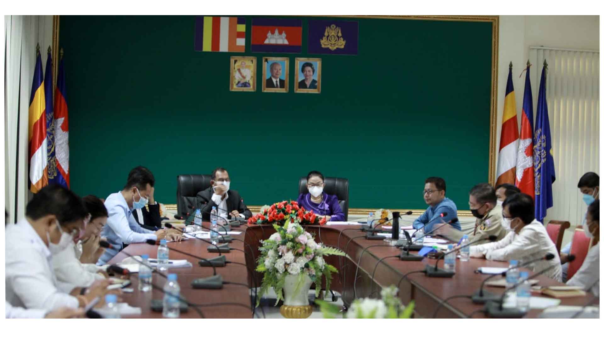 កិច្ចប្រជុំពិភាក្សាការងារបច្ចេកទេស ស្ដីពីគម្រោងរៀបចំព្រឹត្តិការណ៏មហោស្រពសិល្បៈអន្តរជាតិអង្គរ ដើម្បីអបអរសាទរក្រុងសៀមរាប ជាទីក្រុងវប្បធម៌អាស៊ានសម្រាប់ឆ្នាំ២០២០-២០២២