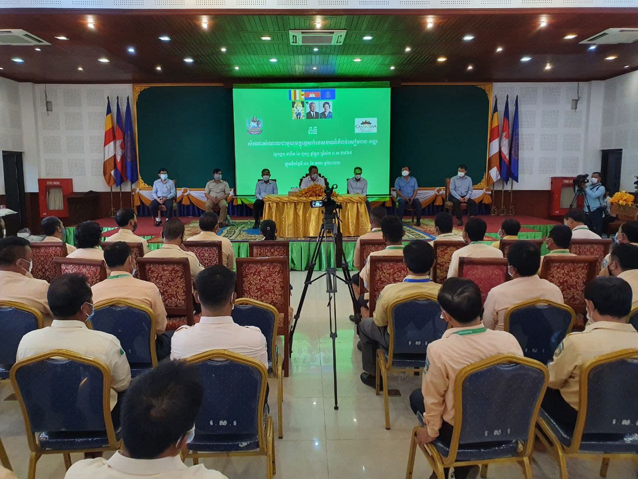 អាជ្ញាធរខេត្តសៀមរាប គ្រោងជួបពិភាក្សាជាមួយអាជ្ញាធរជាតិអប្សរា ដើម្បីរៀបចំកន្លែងផ្តល់សេវា មគ្គុទ្ទេសក៍ទេសចរណ៍ ជូនដល់ភ្ញៀវនៅតាមប្រាសាទ