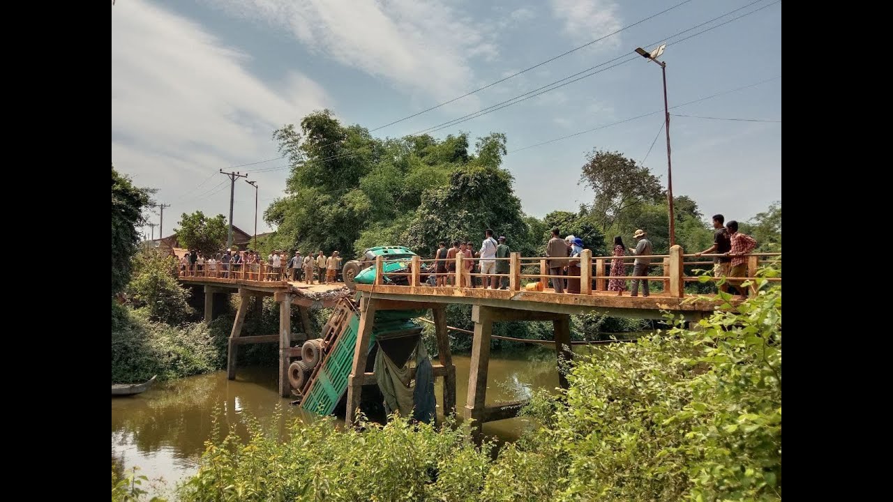 បាក់ស្ពានស្ទឹងជីក្រែងជាពីរកំណាត់ ដោយសាររថយន្តដឹកថ្មធុនធំបើកបរឆ្លងកាត់