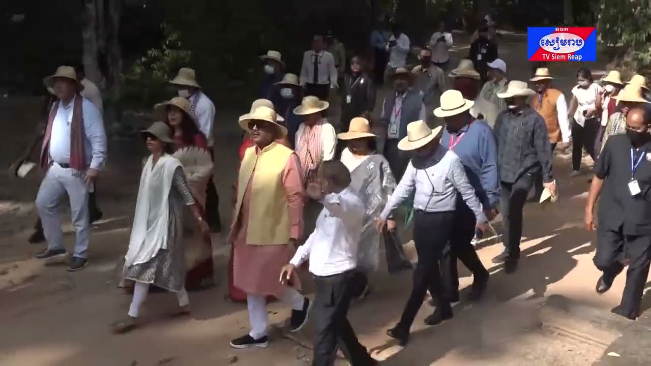 ប្រធានសភាជាន់ទាប និងគណៈប្រតិភូ នៃសាធារណរដ្ឋឥណ្ឌា អញ្ជើញទស្សនា នៅលើទឹកដីខេត្តសៀមរាប និងបានការទទួលបដិសណ្ឋារកិច្ចយ៉ាងកក់ក្តៅពី អភិបាលខេត្ត និងតំណាងរាស្ត្រមណ្ឌលសៀមរាចប !