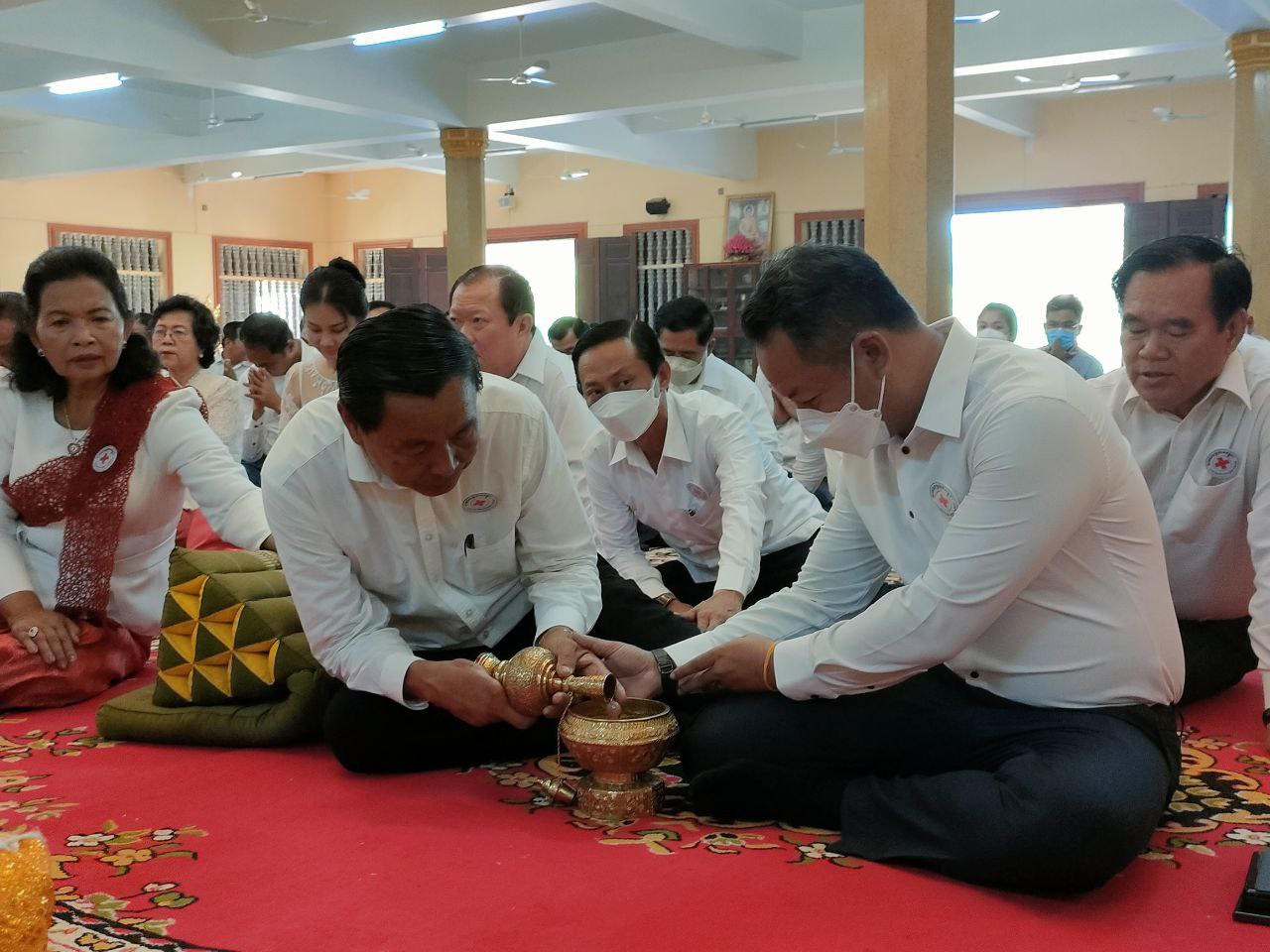 សាខាកាកបាទក្រហមកម្ពុជាខេត្តសៀមរាប រៀបចំពីធីសូត្រមន្តថ្វាយព្រះពរសម្តេចម៉ែ ក្នុងឱកាសចម្រើនព្រះជន្មាយុគម្រប់ ៨៦ យាងចូល ៨៧ព្រះវស្សា