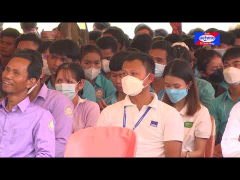 វិទ្យាស្ថានជាតិពហុបច្ចេកទេសអង្គរ ធ្វើពិព័ណ៌ការងារ ដើម្បីបង្កើតឱការងារឱ្យយុវជន