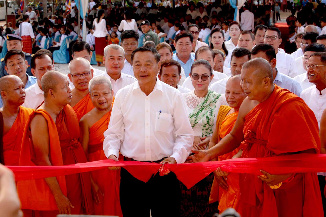 សាលាធម្មសភា ផ្លូវថ្នល់និងសមិទ្ឋផលនានាជាច្រើនទៀត ក្នុងវត្តគគីរ ស្រុកប្រាសាទបាគង ត្រូវបានកាត់ខ្សែបូរសម្ពោធដាក់ឱ្យប្រើប្រាស់ជាផ្លូវការ