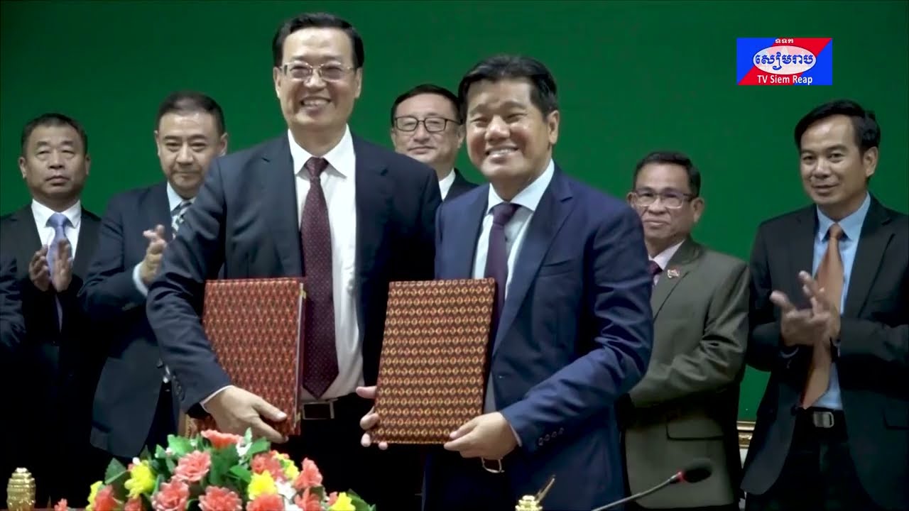 អាជ្ញាធរខេត្ដសៀមរាប និង ខេត្ដលាវនីញ ជួបពិភាក្សាការងារ និងពង្រឹងទំនាក់ទំនងឈានទៅរកជាខេត្តសម្ព័ន្ធមេត្រីភាព