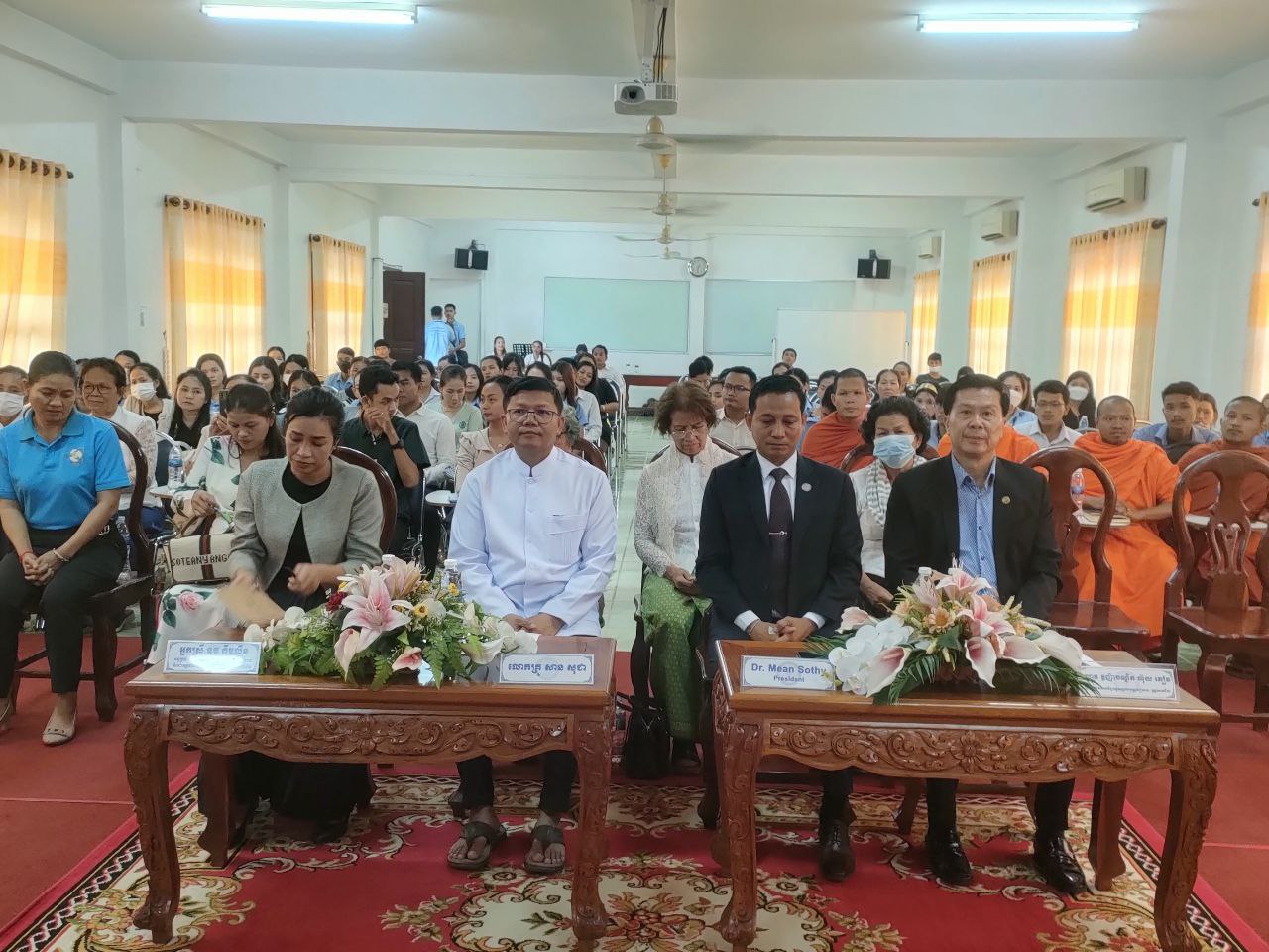 វេទិកាអប់រំផ្លូវចិត្ត និងការចែករំលែកចំណេះដឹងដើម្បីអ្នកទាំងអស់គ្នា ក្រោមប្រធានបទស្តីពី “អាហារផ្លូវចិត្ត”