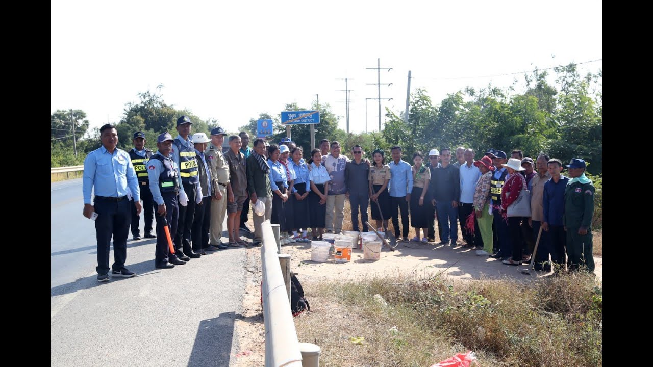 ឯកឧត្តម ជា ច័ន្ទបរិបូរណ៍ជំរុញឱ្យរដ្ឋបាលស្រុកក្រឡាញ់ដាំកូនឈើ និងបន្តបម្រើសេវាចាំបាច់ជូនប្រជាពលរដ្ឋឱ្យកាន់តែមានប្រសិទ្ឋភាព