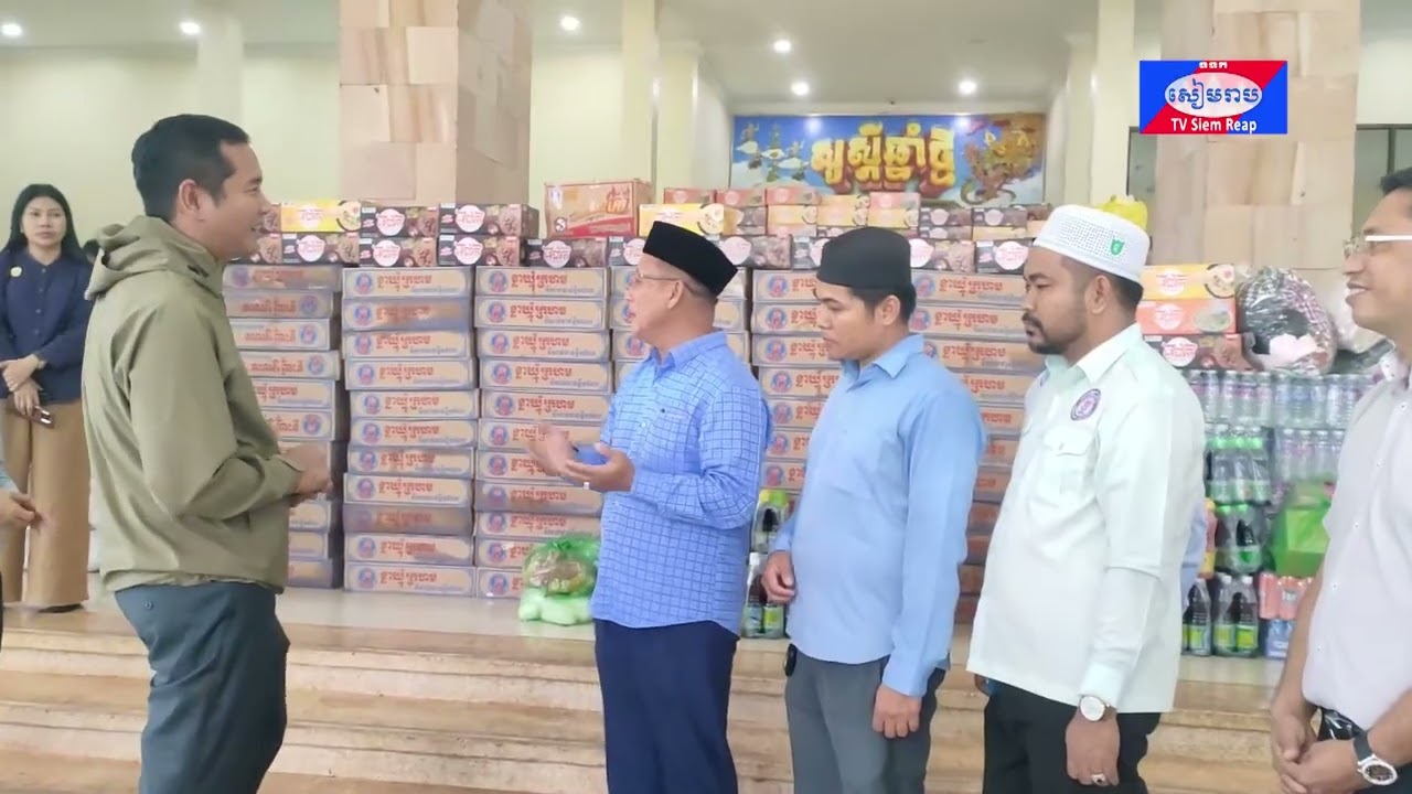 ឯកឧត្តម ប្រាក់ សោភ័ណ អំណរគុណចំពោះទឹកចិត្តប្រជាពលរដ្ឋខ្មែរទាំងអស់ ដែលបានជួយឧបត្ថម្ភគ្រឿងឧបភោគបរិភោគដល់បងប្អូនកងទ័ព និងអ្នកដែលកំពុងជម្លៀសខ្លួន