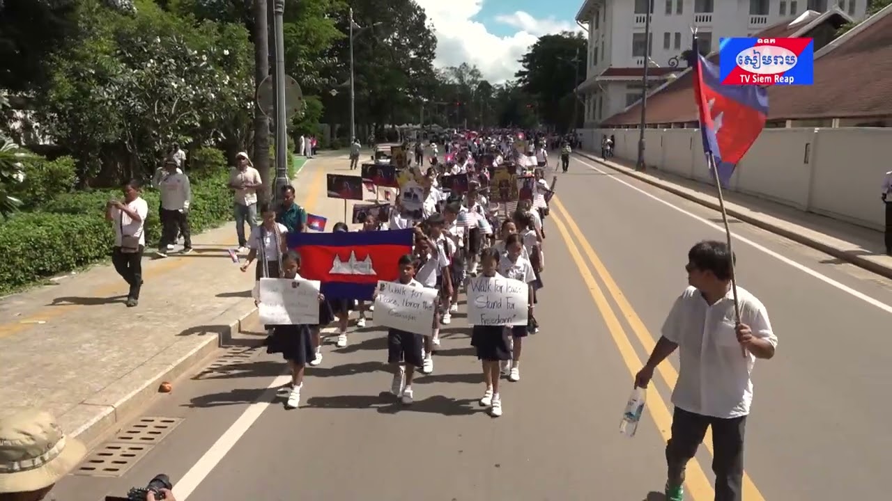 ព្រះសង្ឃ និងប្រជាពលរដ្ឋកម្ពុជា ដើរក្បួនដង្ហែអំពាវនាវឱ្យអាមេរិក ជួយជំរុញថៃដោះលែងកងទ័ពកម្ពុជា ១៨នាក់