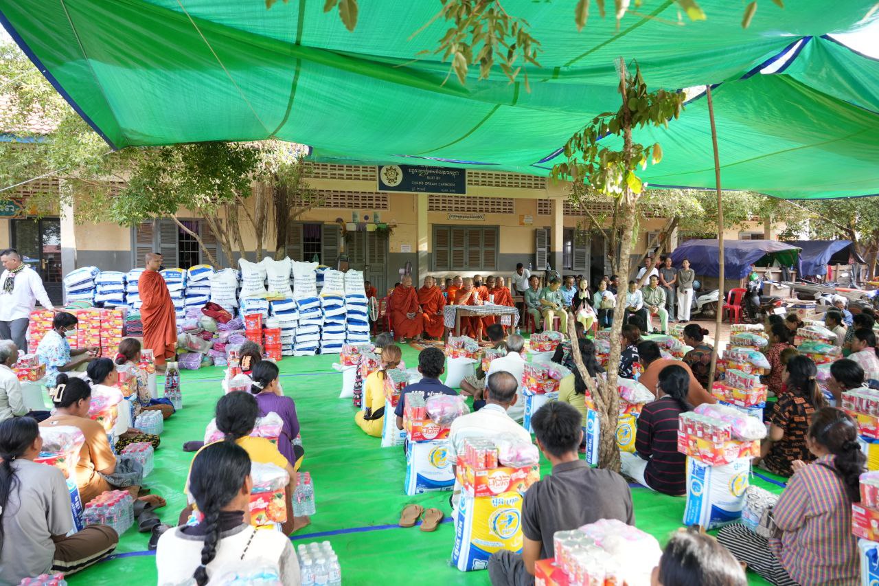 សម្ដេចព្រះព្រហ្មរតនមុនី ពិន សែម ៖ ប្រជាពលរដ្ឋខ្មែរទាំងអស់ត្រូវចាំថា គ្មានអ្វីដែលល្អប្រសើរជាងពេលដែលប្រទេសជាតិយើងមានសន្តិភាពនោះទេ