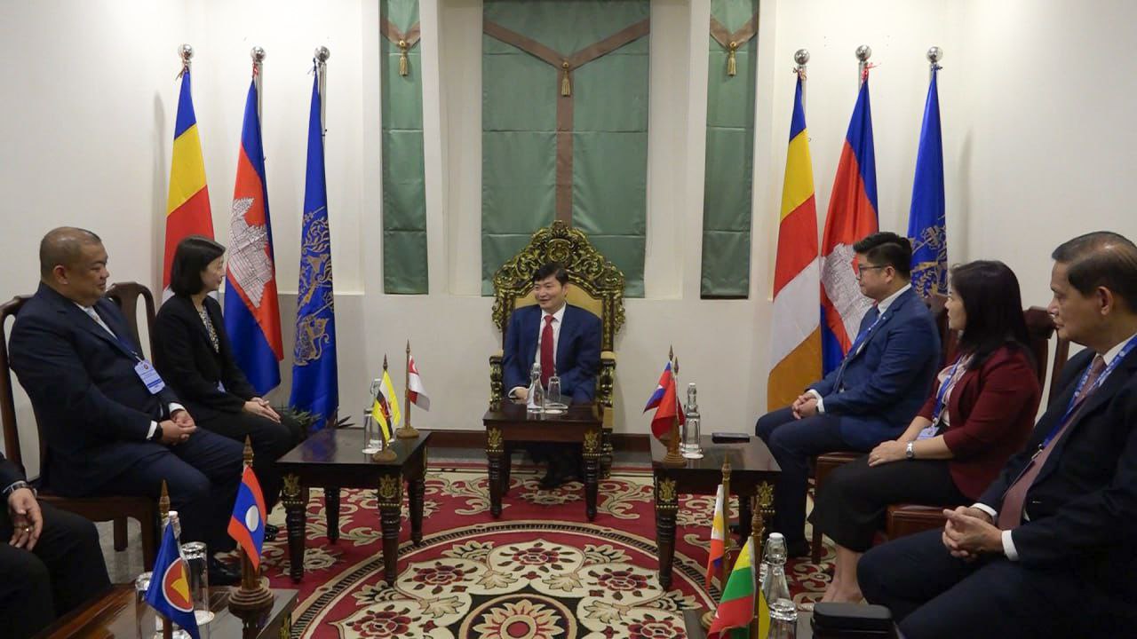 កម្ពុជាទទួលធ្វើជាម្ចាស់ផ្ទះលើកទី២ នៃរៀបចំកិច្ចប្រជុំឧត្តមមន្ត្រីការងារអាស៊ានលើកទី២១ នៅខេត្តសៀមរាប