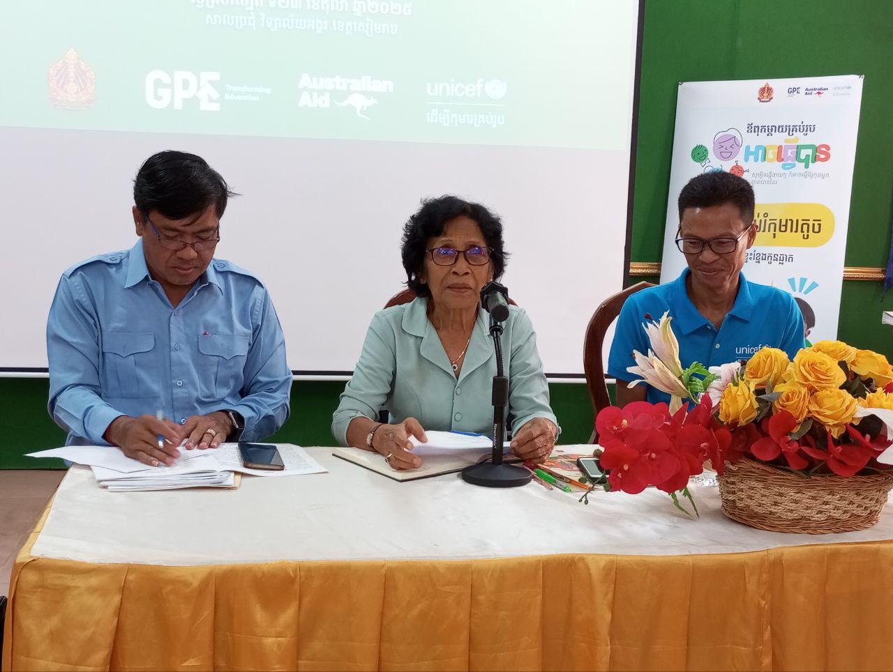 គណៈកម្មាធិការស្ត្រី និងកុមារខេត្តសៀមរាប ជំរុញដល់អ្នកពាក់ព័ន្ធជួយជំរុញការគាំពារបន្ថែមដល់កុមារនៅតាមទីជនបទ