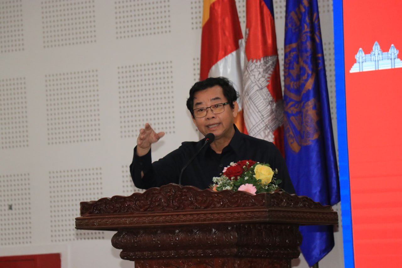 ប្រធានក្រុមប្រឹក្សាខេត្តសៀមរាប ជំរុញឱ្យអ្នកពាក់ព័ន្ធបង្កើតប្រសិទ្ធភាពការងារស្ត្រី និងកុមារ ដើម្បីឈានទៅសម្រេចយុទ្ធសាស្ត្របញ្ចកោណ